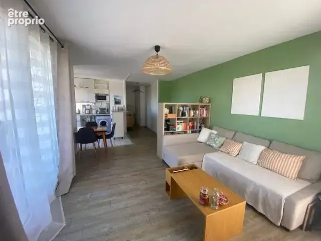 F2 52 m² avec balcon et box souterrain - photo 3