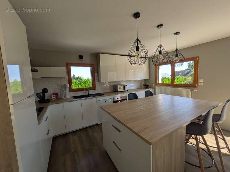 Neulliac maison recente 4 pieces 85m² parcelle cloturee de 2067m² a batir - photo 8
