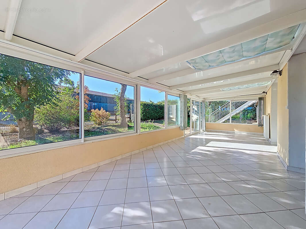 Maison à NEUILLY-EN-DUN