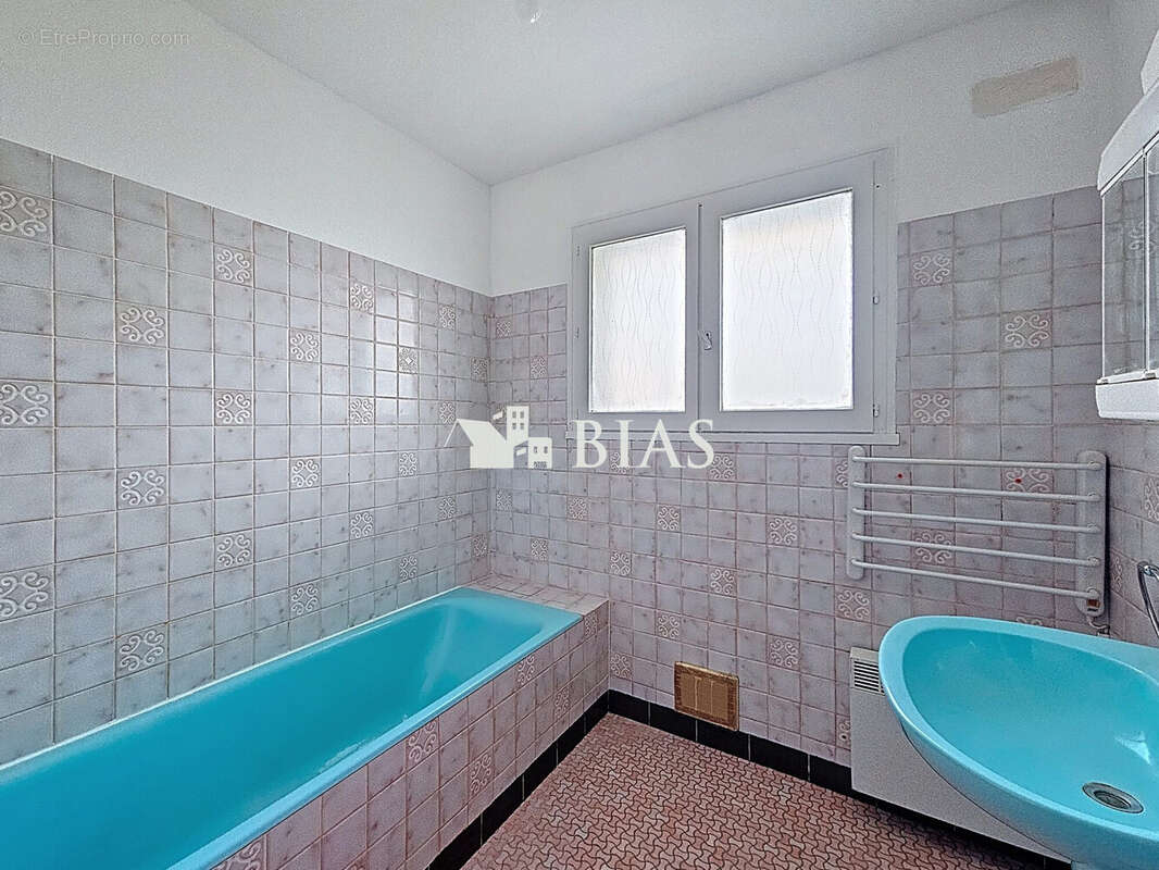 Maison à LE NEUBOURG