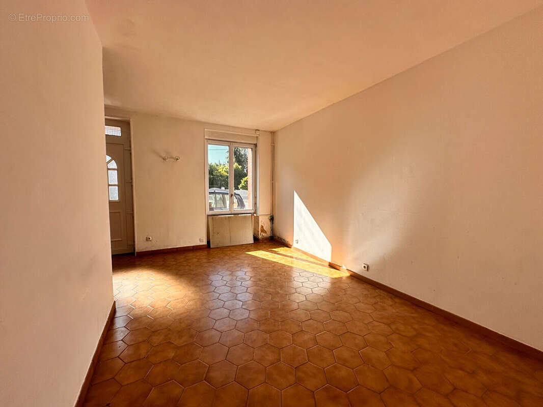 Maison à AUBIGNY-SUR-NERE