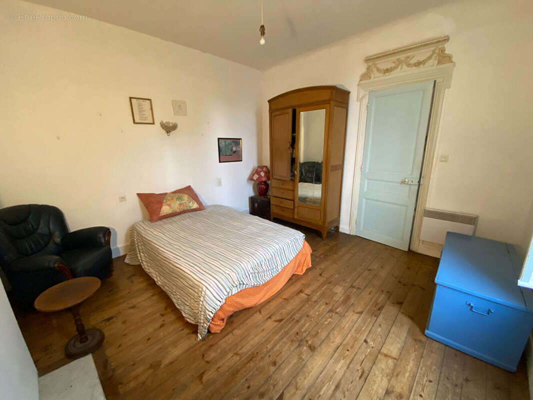 BOURCEFRANC - Maison de maitre - 3 chambres - 103 m² - photo 9