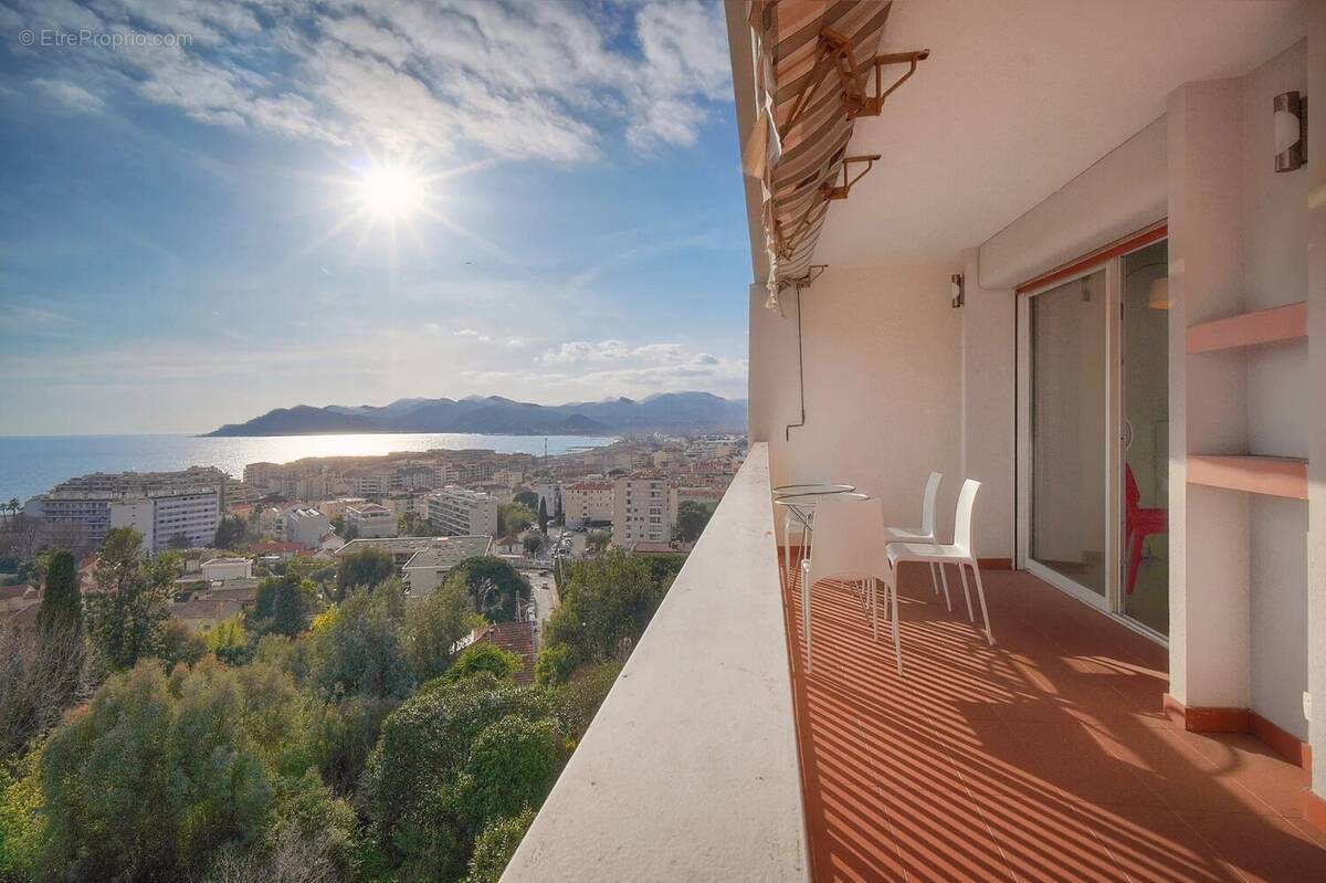 Appartement à CANNES