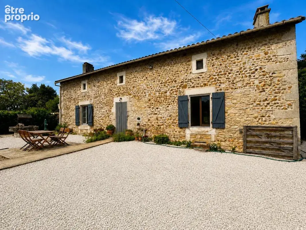 Maison en pierre 4 ch., gîte, piscine & terrain - photo 29