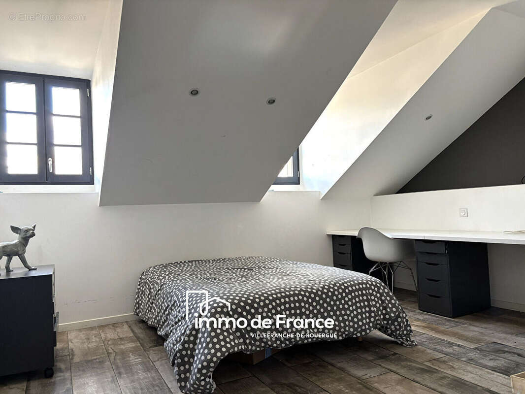 Appartement à VILLEFRANCHE-DE-ROUERGUE