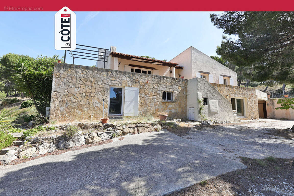 Maison à ENSUES-LA-REDONNE