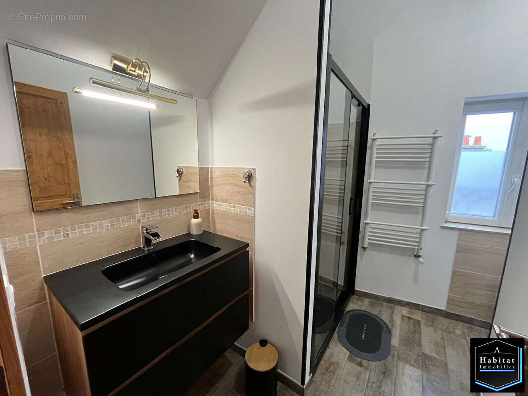 Maison à LE PLESSIS-BELLEVILLE