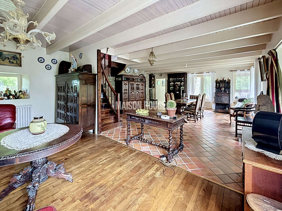 Maison à PLOUER-SUR-RANCE