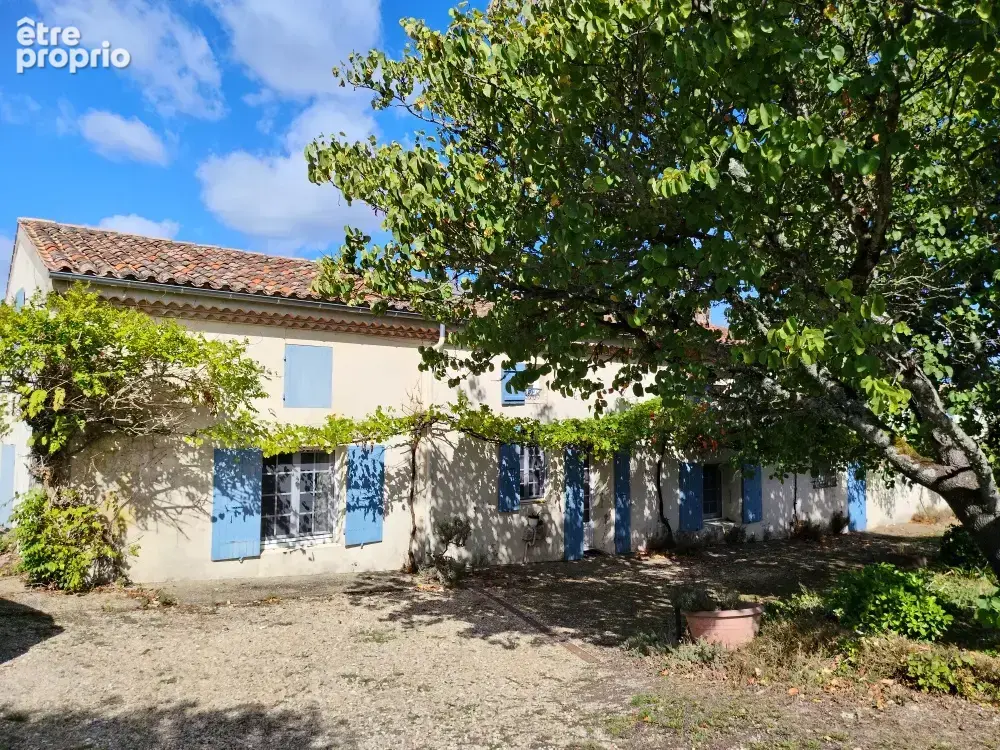 Maison à ARCES