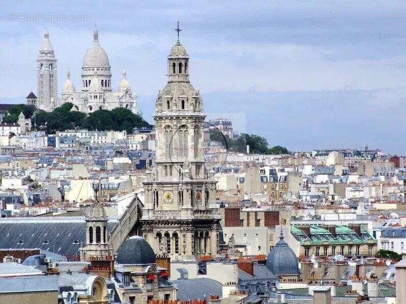 Appartement à PARIS-18E