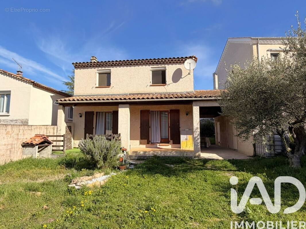 Photo 1 - Maison à ORAISON