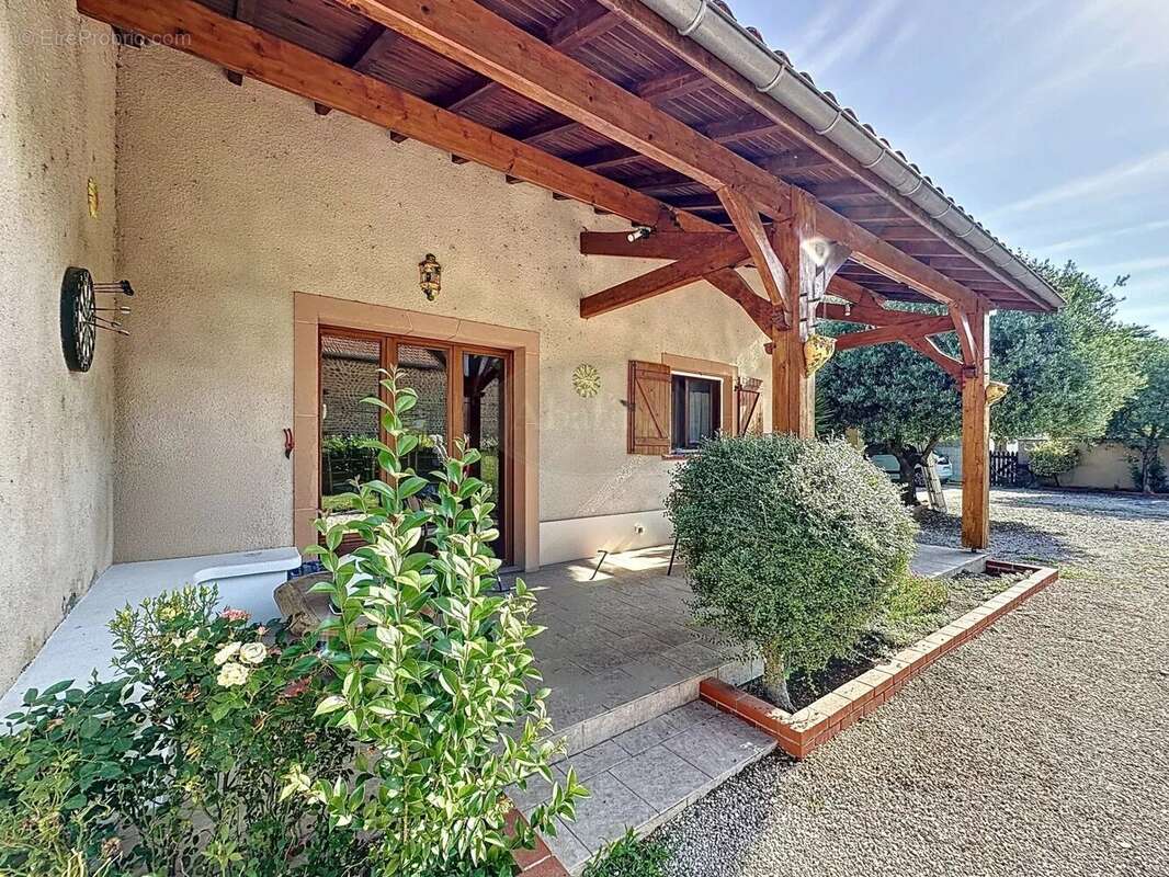 Maison à VIC-EN-BIGORRE