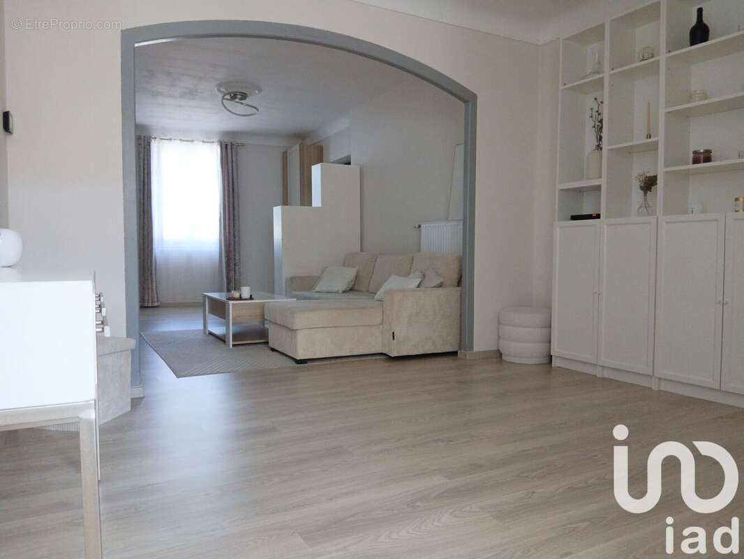 Photo 3 - Maison à CHINON