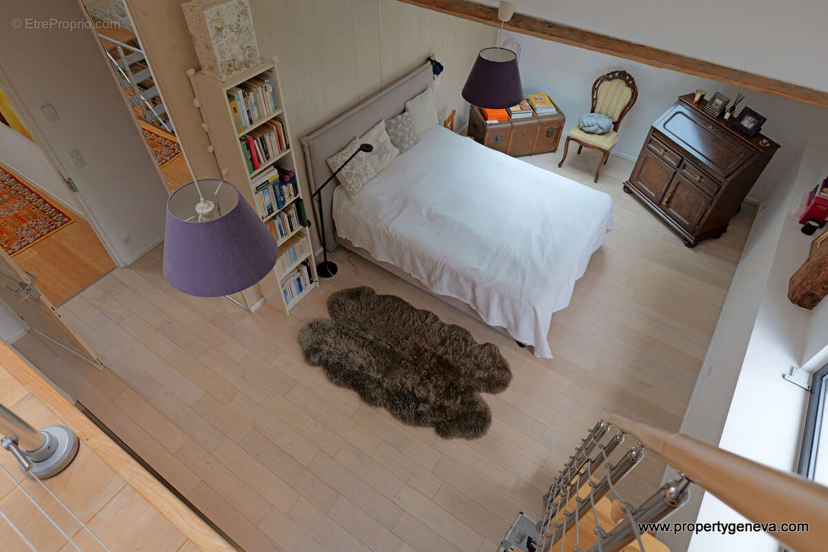 Maison à PREVESSIN-MOENS