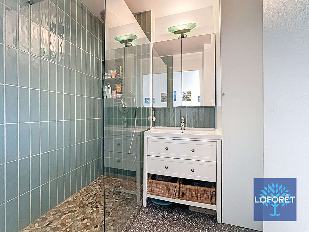 Appartement à CHILLY-MAZARIN