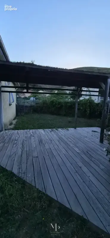 Maison T5 de plain pied 120 m2 avec terrain et garage - photo 8