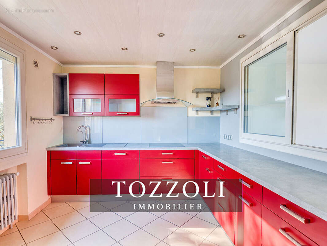 Maison à LA VERPILLIERE