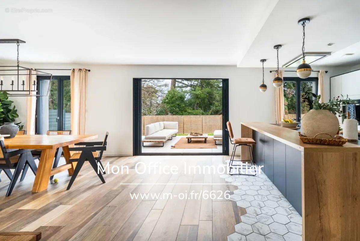 Maison à BOUC-BEL-AIR