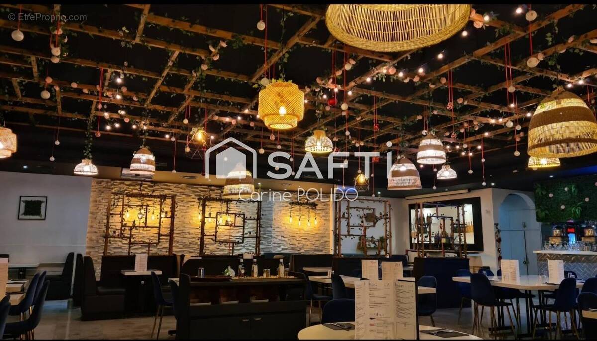 Photo 1 - Commerce à CREPY-EN-VALOIS