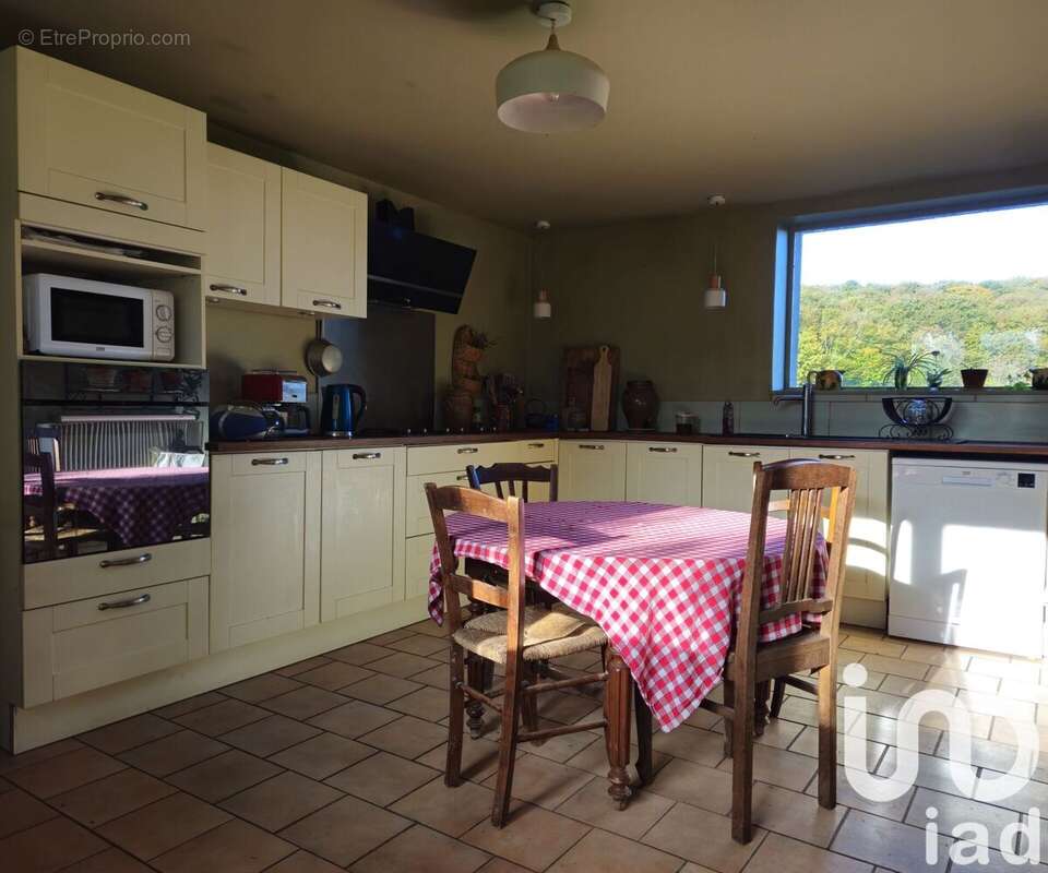 Photo 5 - Maison à SENS-BEAUJEU