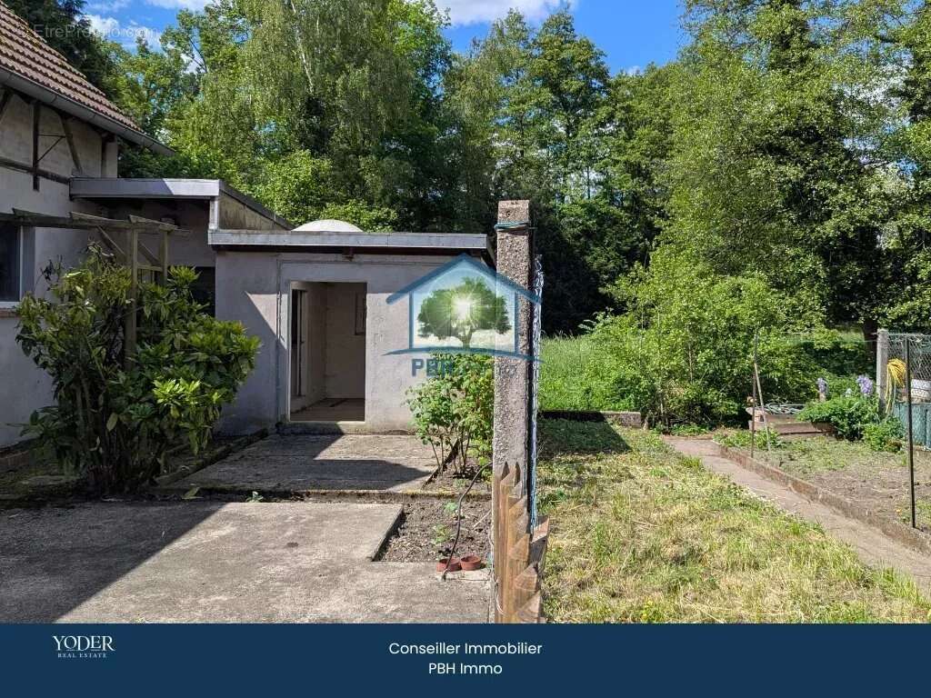 Appartement à UBERACH