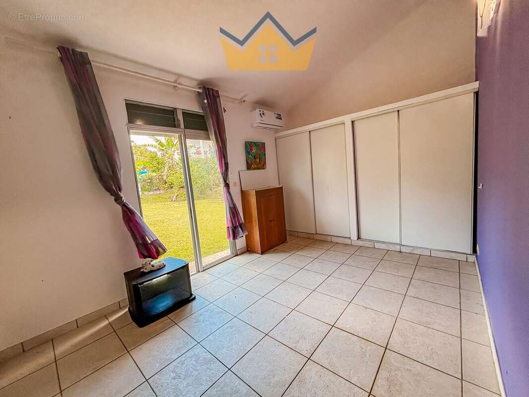 Maison à SCHOELCHER