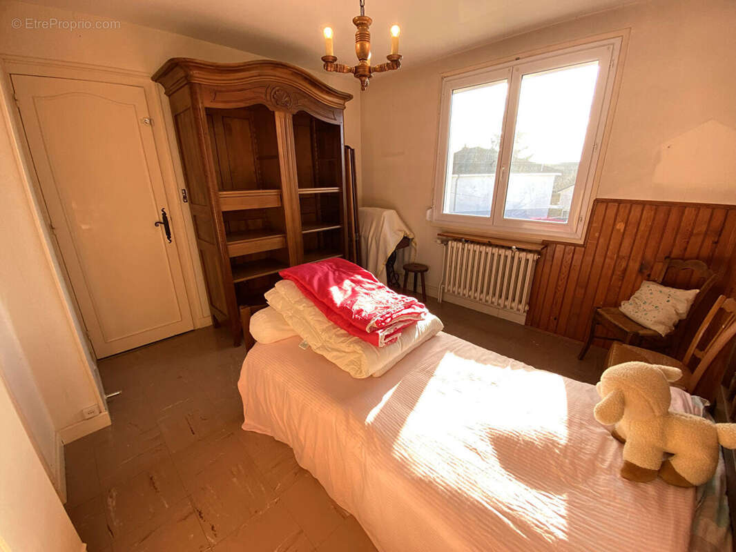 Maison à PARAY-LE-MONIAL