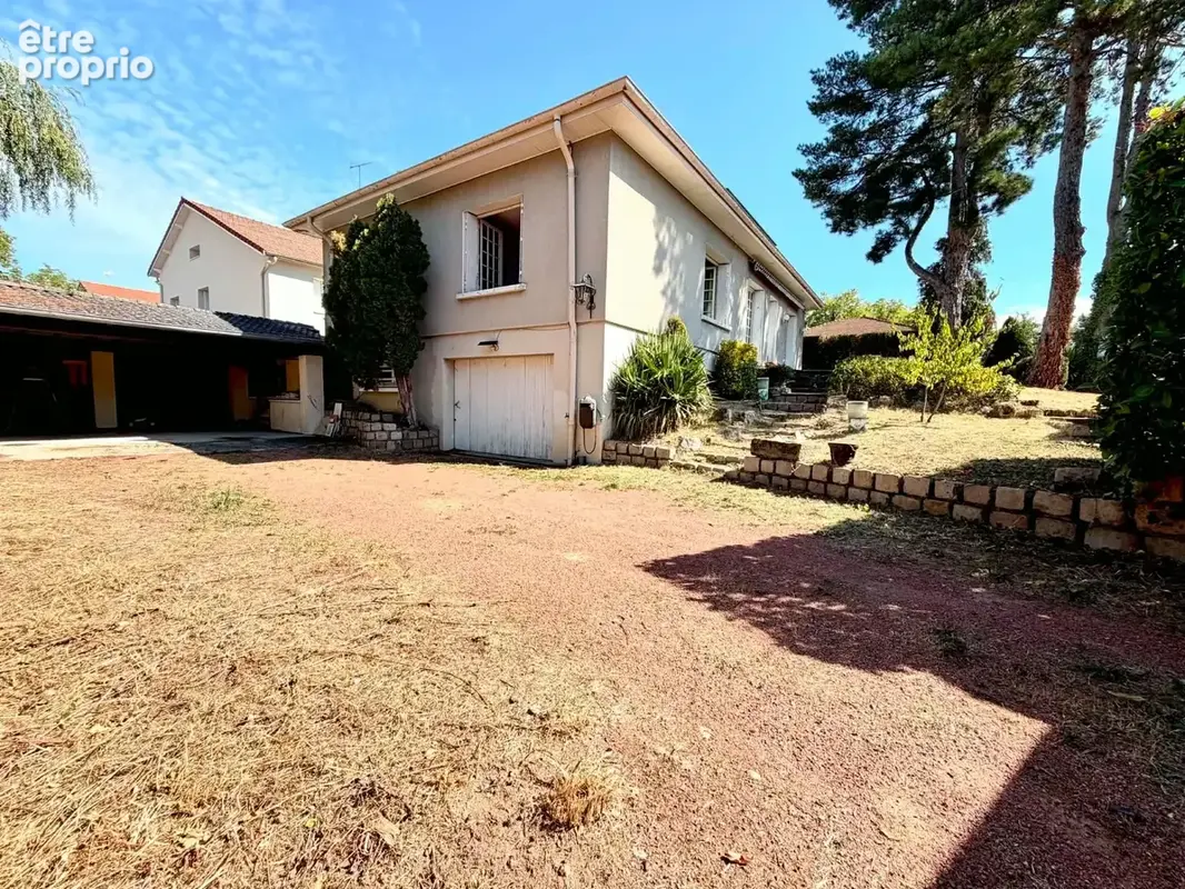 Maison 158 m², terrasse exposee sud, terrain clos de 593 m², 4 chambres, garage, cave, pompe a chaleur, panneaux solaires, charp - photo 10