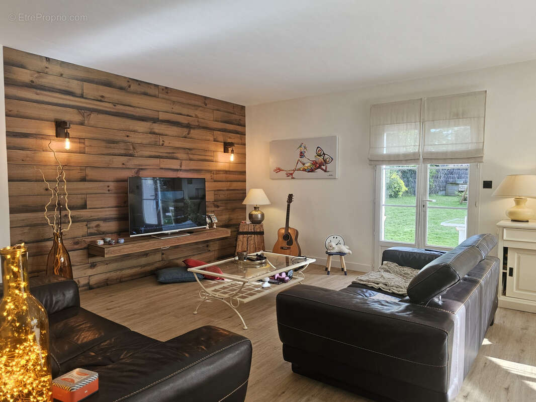 Maison à LANDERONDE