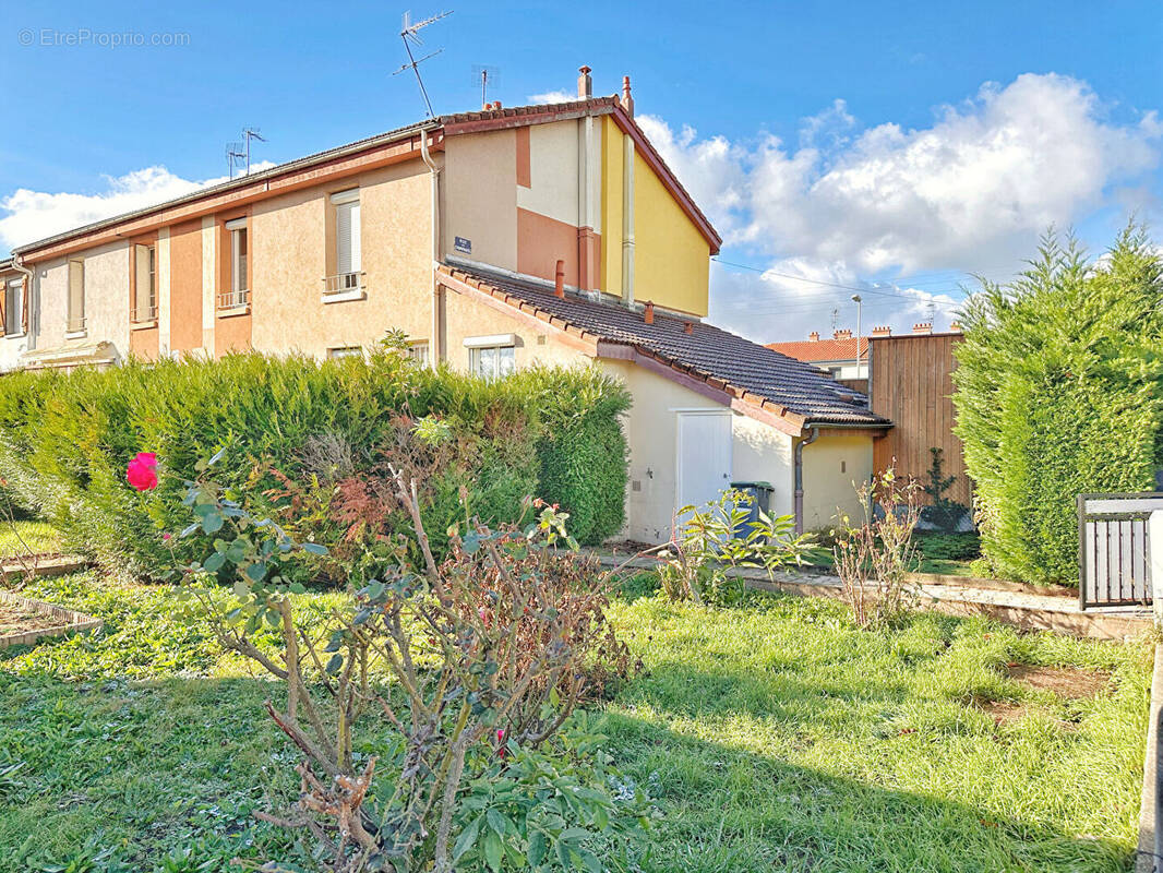 Maison à CLERMONT-FERRAND