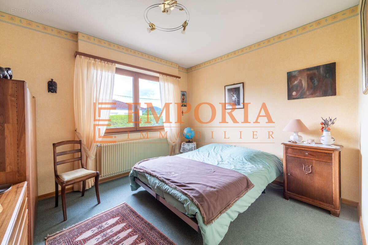 Maison 148 m² à Cernay  - photo 6