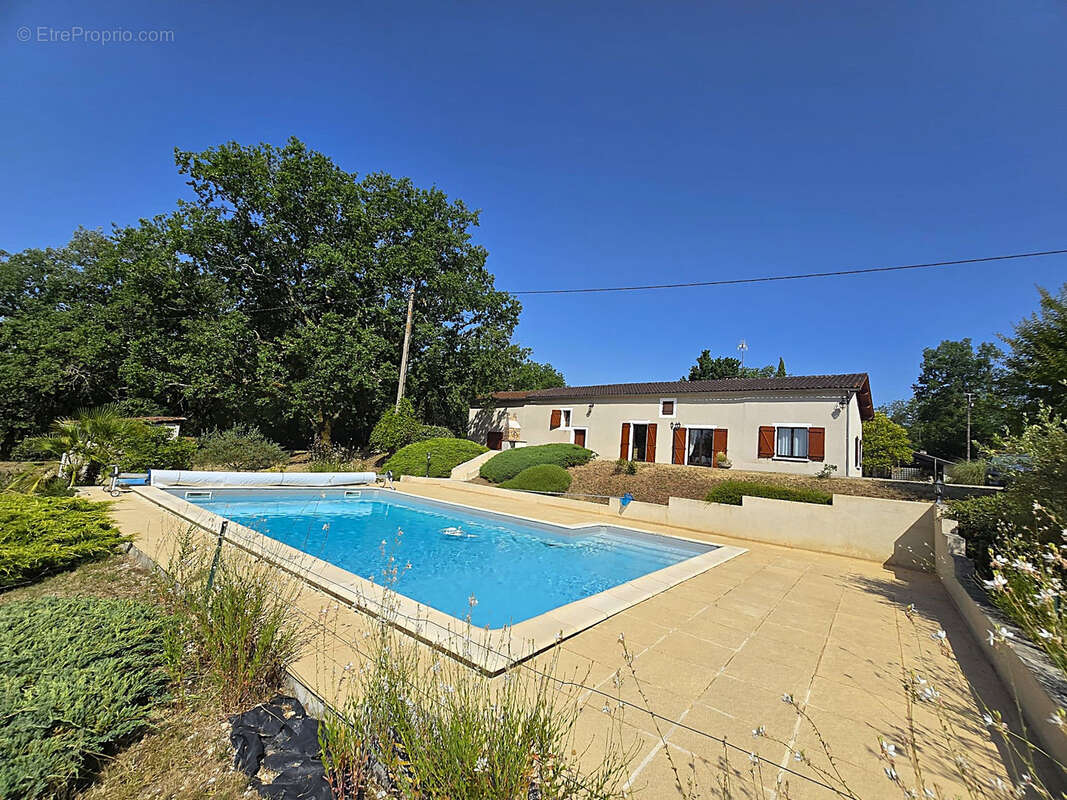 Maison à FUMEL