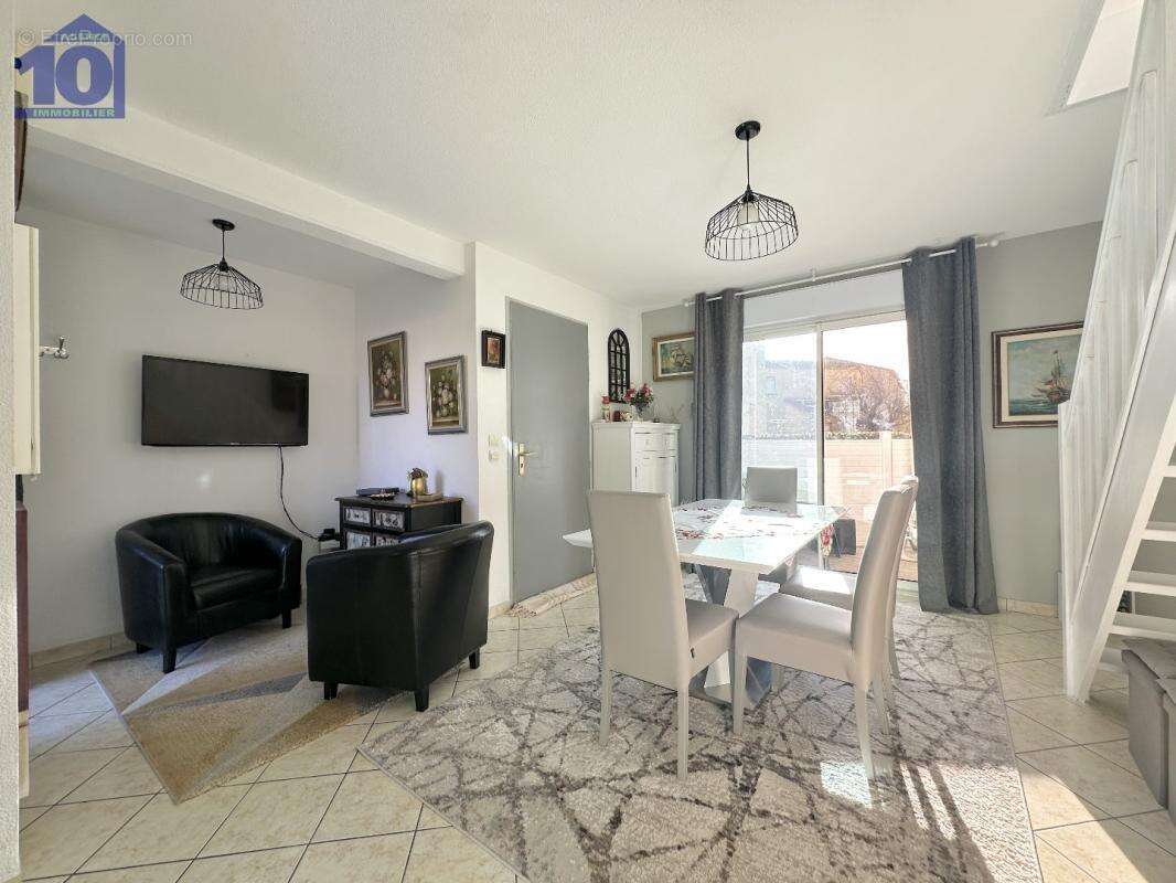 Maison à VALRAS-PLAGE