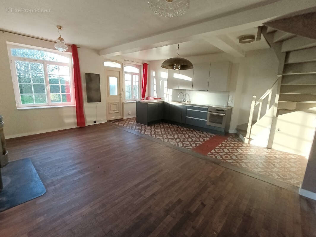 Maison à PLESSIX-BALISSON