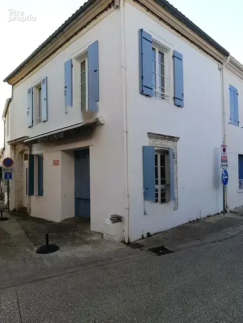 Immeuble de rapport   Centre-bourg de Saint-Trojan-les-Bains - photo 2