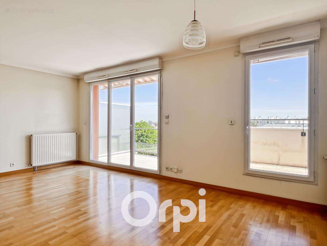 Appartement À Vendre - photo 3