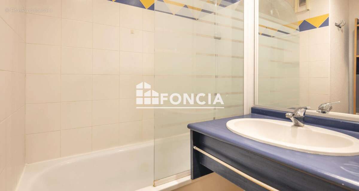 Appartement à FONTAINE