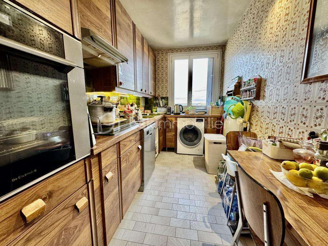 Appartement à STAINS