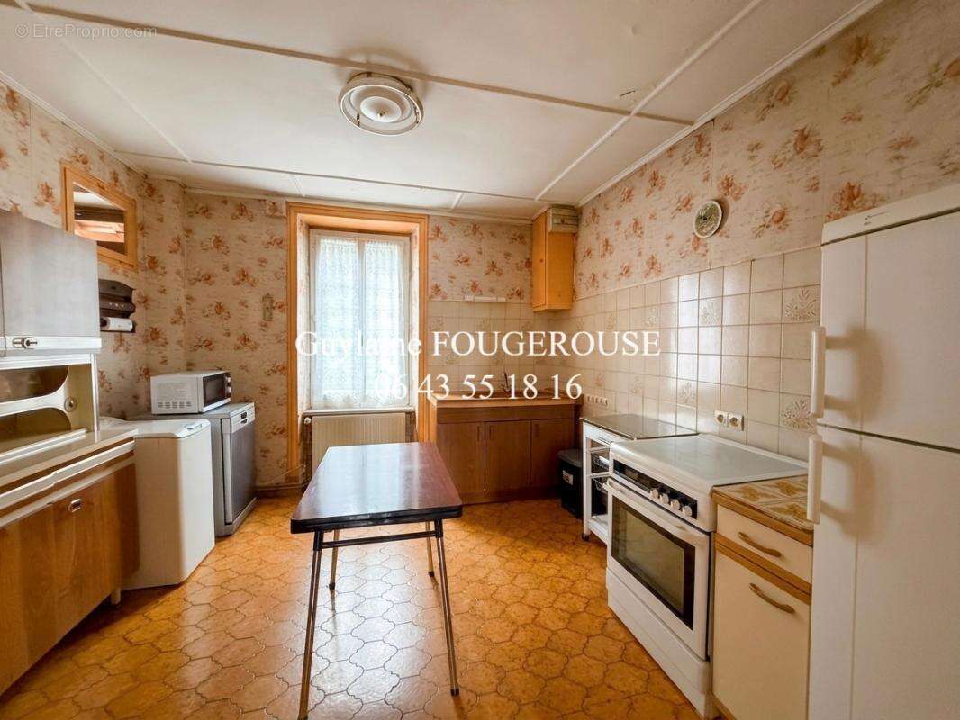 Maison 105 m² à Saint-Antheme  - photo 7