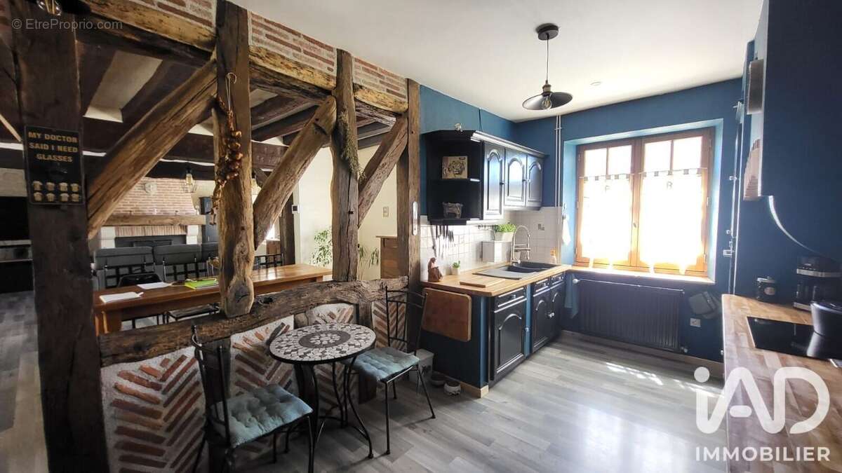 Maison 156 m² à Poulaines  - photo 3