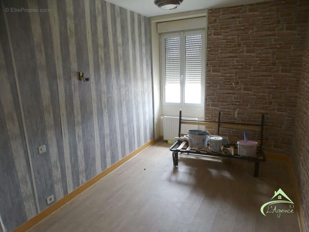 Maison à SAILLAT-SUR-VIENNE