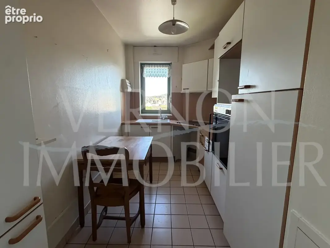Appartement 75 m² à Vernon  - photo 4