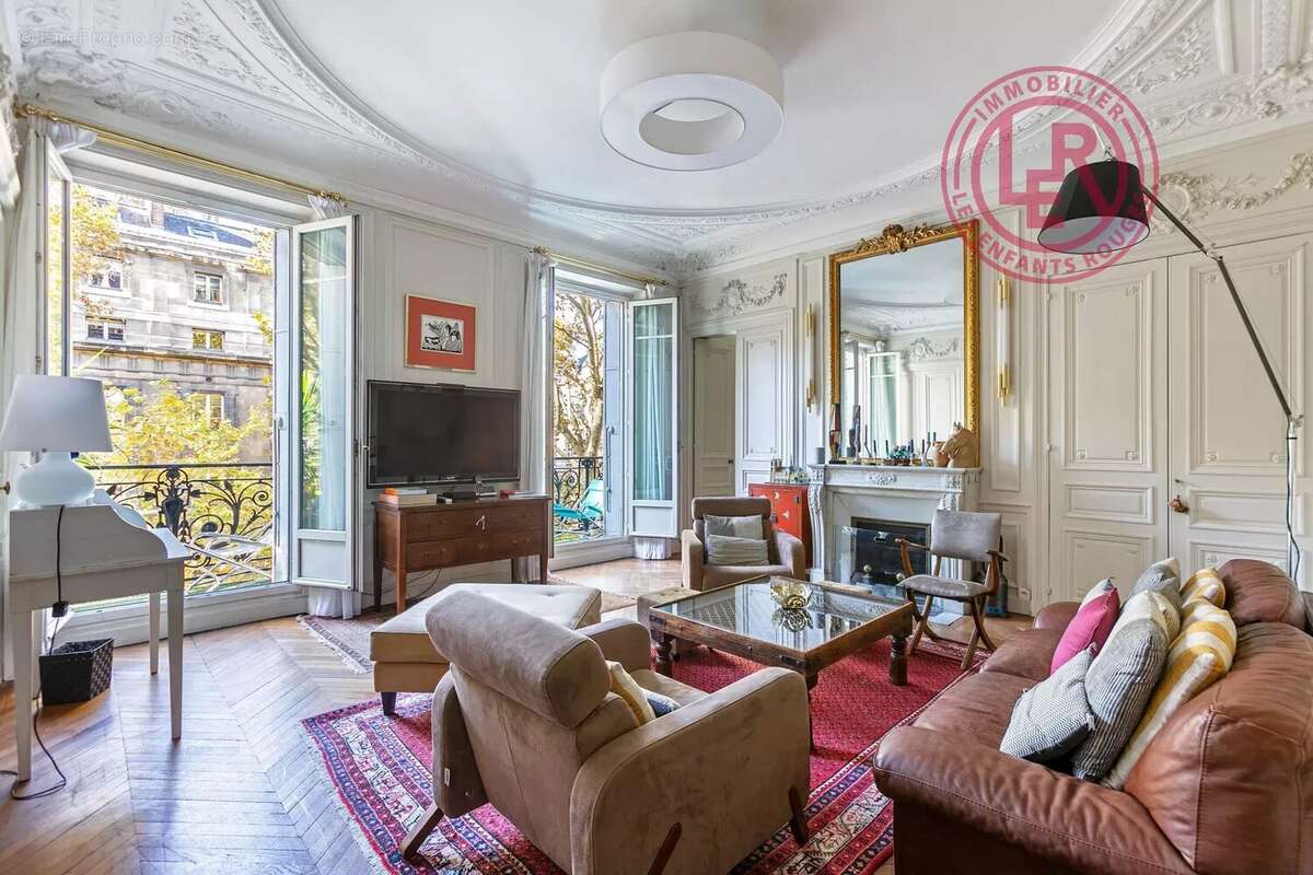 Appartement à PARIS-4E