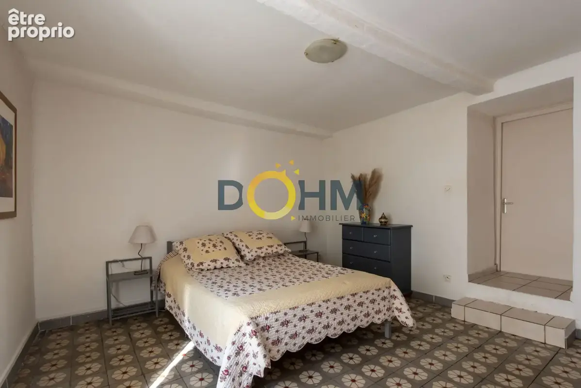 Appartement entièrement rénové de 52 m2 - photo 6