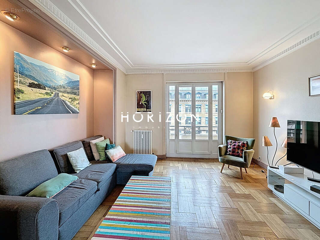 Appartement à LYON-8E