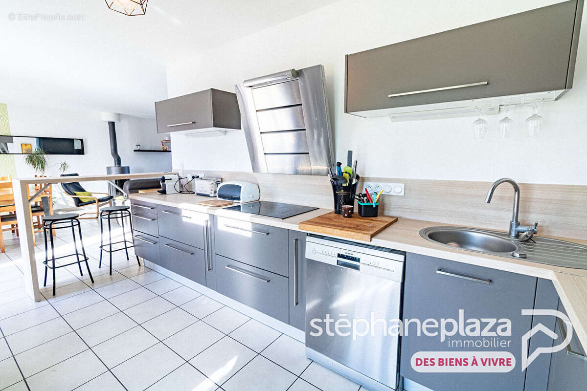 Maison à BELLEVILLE