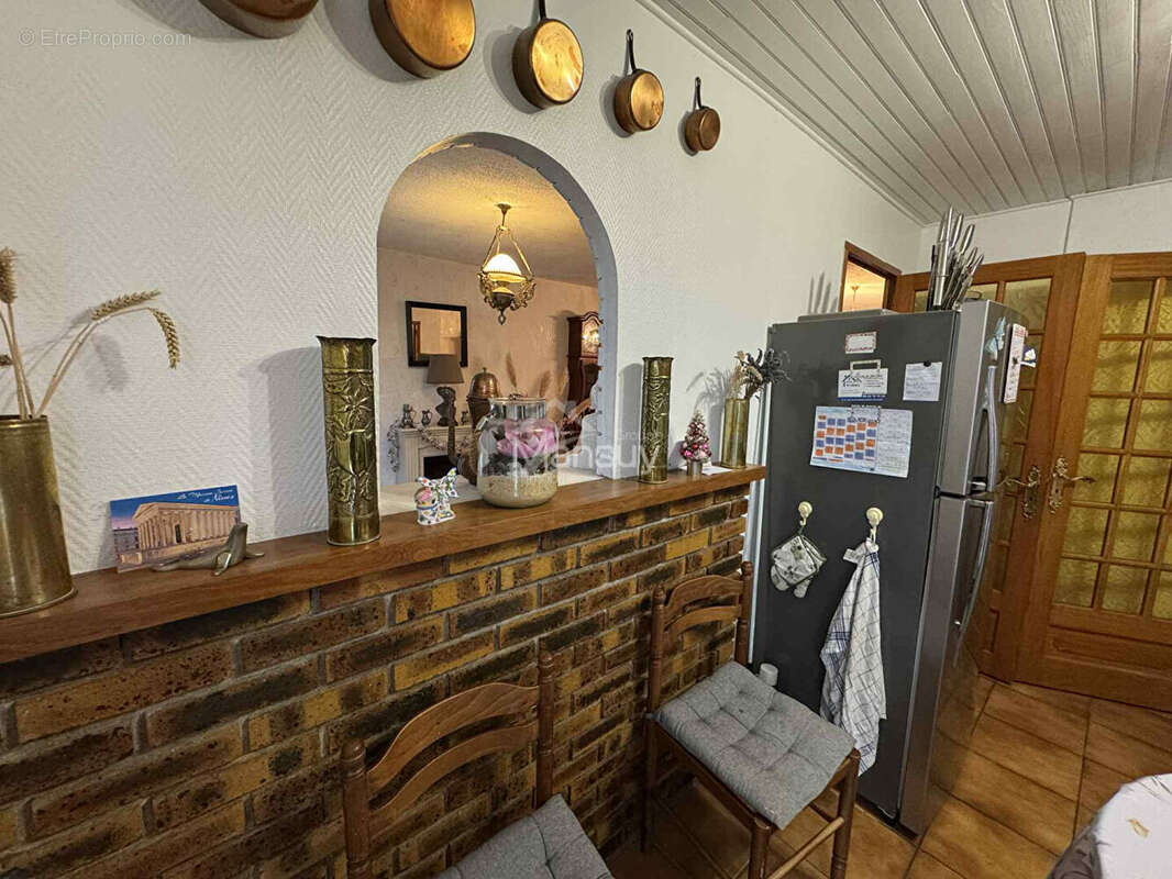 Maison à SAINTE-MENEHOULD