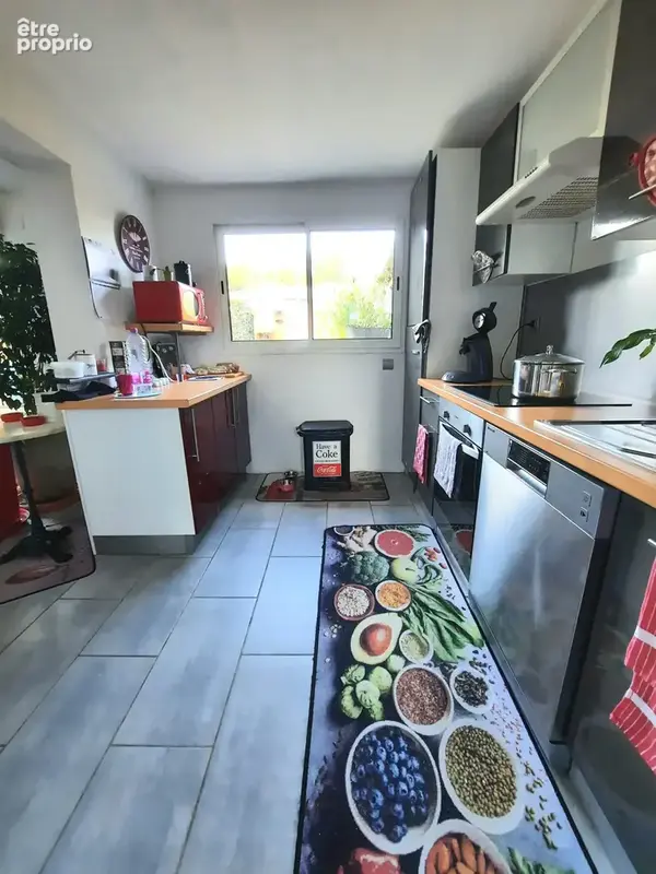 CUISINE EQUIPEE