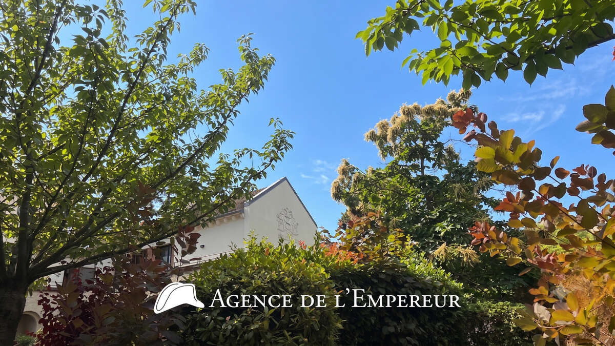 Appartement à GARCHES