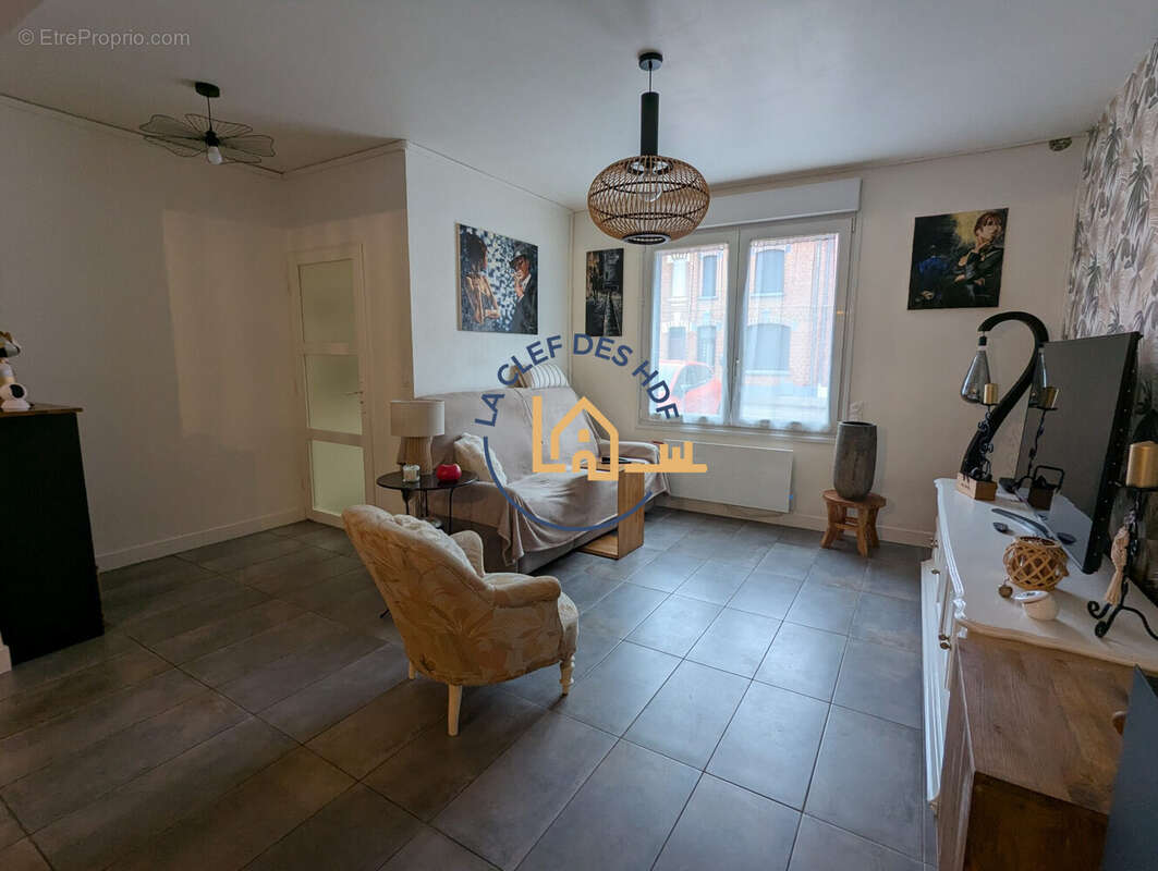 Maison à SAINT-AMAND-LES-EAUX